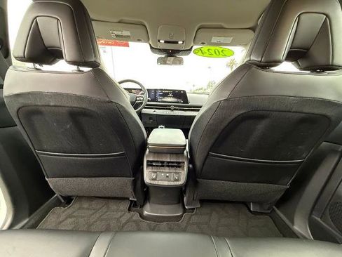 Certified 2024 Nissan Ariya FWD image 14