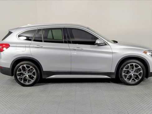 Used 2020 BMW X1 xDrive28i image 8