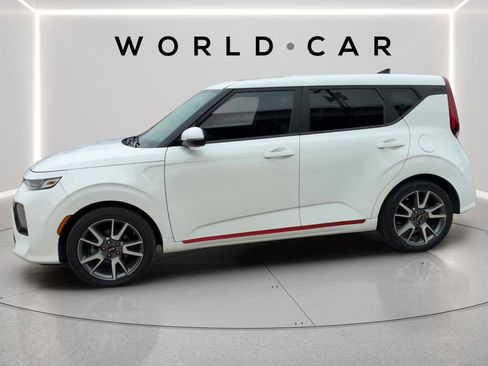 Used 2021 Kia Soul GT-Line FWD image 4