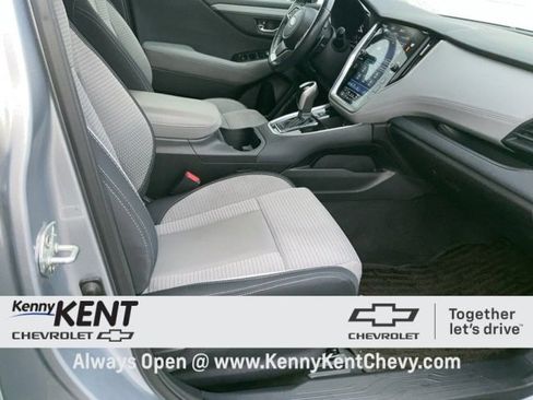 Used 2023 Subaru Outback Premium image 19