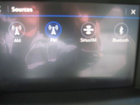 Used 2020 GMC Terrain SLT w/ Preferred Package image 22