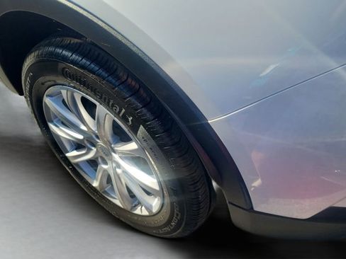 Used 2023 Cadillac XT4 Luxury FWD image 4