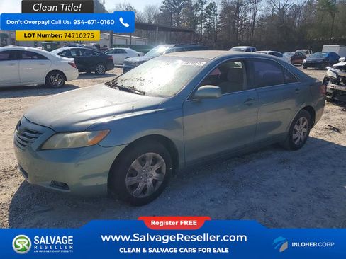 Used 2009 Toyota Camry LE image 1