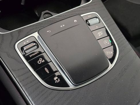 Used 2022 Mercedes-Benz GLC 43 AMG 4MATIC image 31