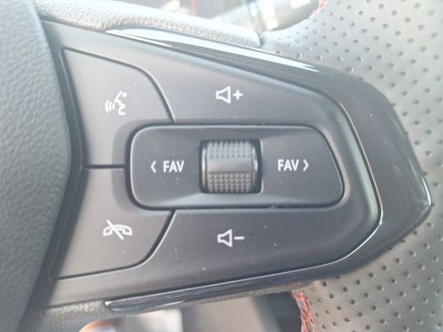 New 2026 Chevrolet Trax RS image 28