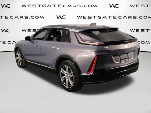 Used 2024 Cadillac Lyriq Tech AWD/4WD image 48