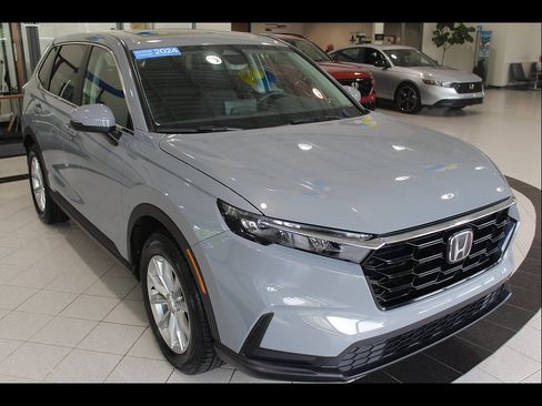 Certified 2024 Honda CR-V EX image 3