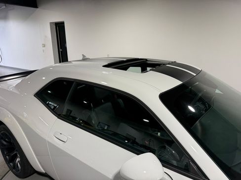 Used 2023 Dodge Challenger SRT Hellcat RWD image 12