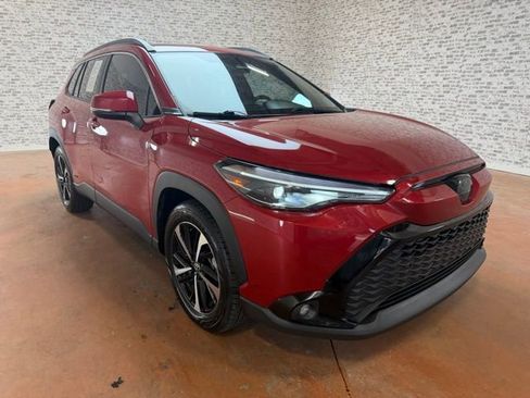 Used 2023 Toyota Corolla Cross XSE w/ Convenience Package image 7