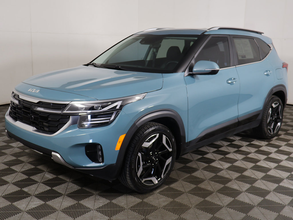 Used 2024 Kia Seltos SX w/ SX Sunroof Package AWD/4WD image 8