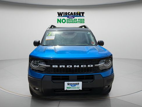 Certified 2025 Ford Bronco Sport Outer Banks w/ Outer Banks Tech Package+ AWD/4WD image 13