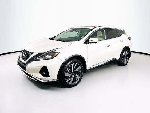 Used 2024 Nissan Murano SL image 3