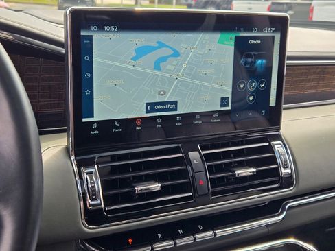 Used 2023 Lincoln Navigator Black Label image 26