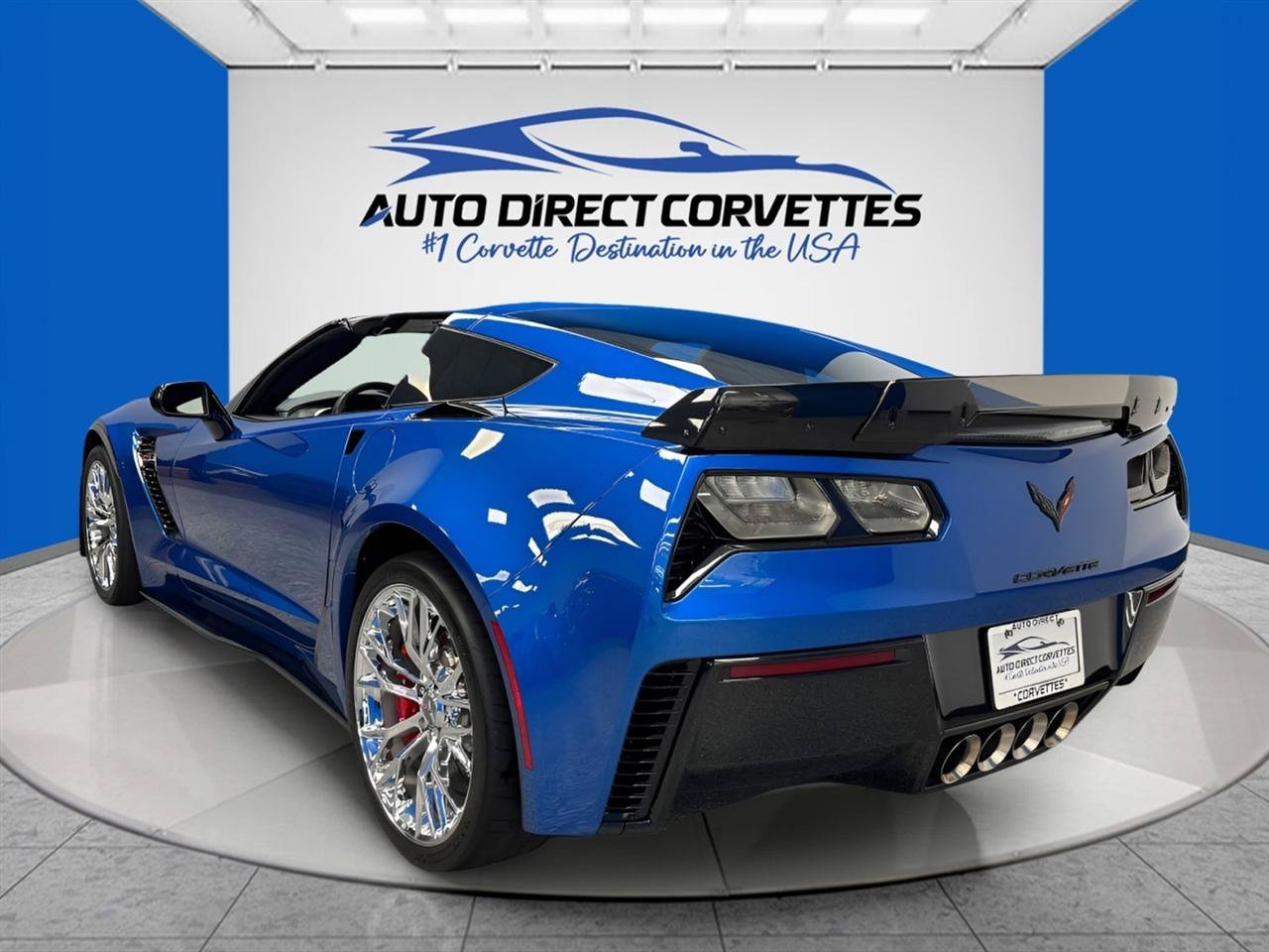 Used 2015 Chevrolet Corvette Z06 w/ Z07 Performance Package RWD image 8