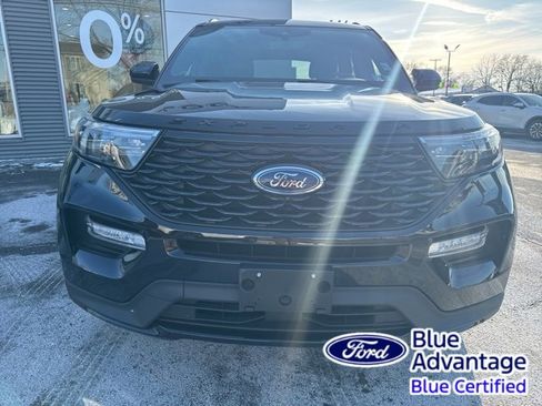 Certified 2022 Ford Explorer ST-Line w/ Class IV Trailer Tow Package image 3