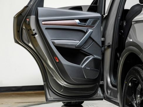 Used 2023 Audi Q5 2.0T Premium Plus image 48