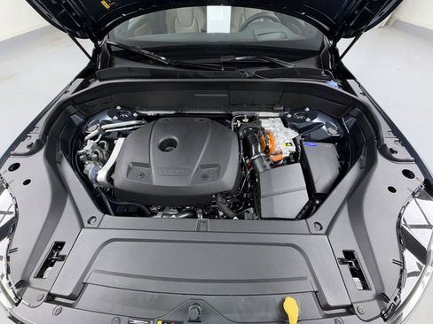 New 2026 Volvo XC90 T8 Ultra w/ Lounge Package AWD/4WD image 18