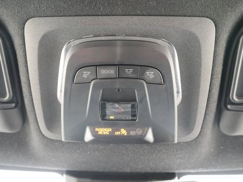 Used 2024 Toyota Corolla SE image 19