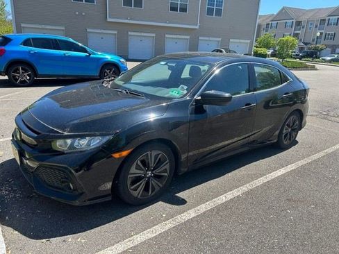 Used 2018 Honda Civic EX image 5