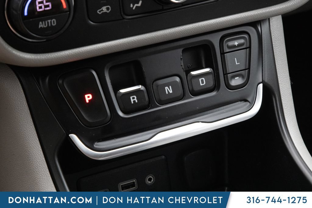 Used 2018 GMC Terrain SLE w/ Driver Convenience Package FWD image 12