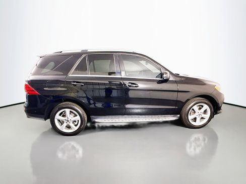Used 2017 Mercedes-Benz GLE 350 w/ Premium 1 Package image 11