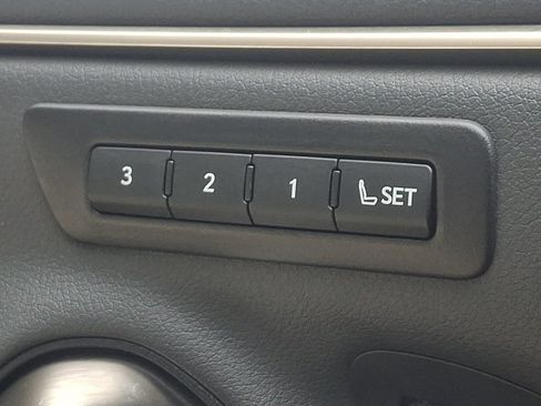 Certified 2023 Lexus ES 300h w/ Premium Package FWD image 28
