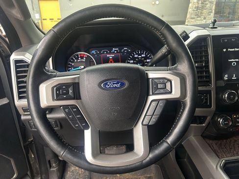 Used 2019 Ford F250 Lariat w/ Lariat Ultimate Package image 10