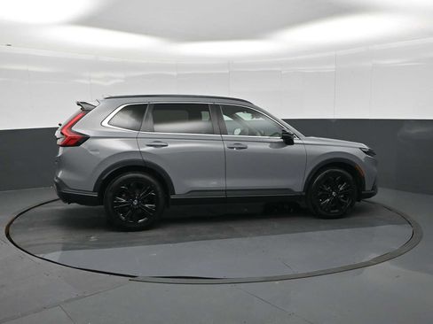 Used 2023 Honda CR-V Sport Touring image 9