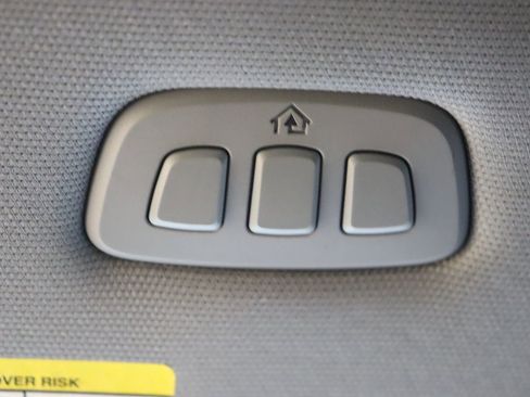 Used 2023 Ford F150 Lariat w/ Equipment Group 502A High image 64