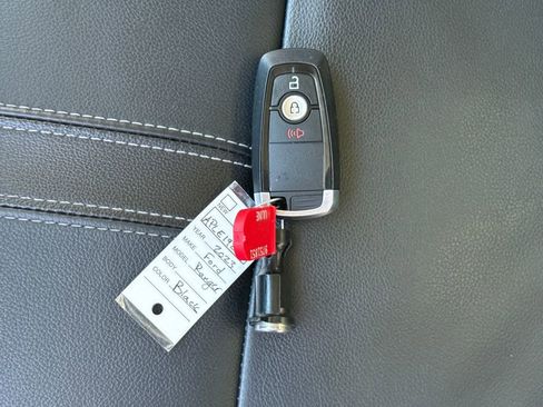 Used 2023 Ford Ranger Lariat w/ FX4 Off-Road Package image 29