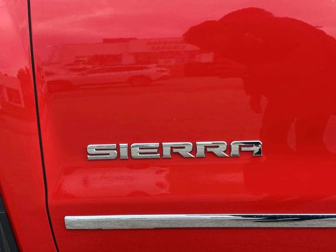 Used 2017 GMC Sierra 1500 SLT w/ SLT Premium Package image 35