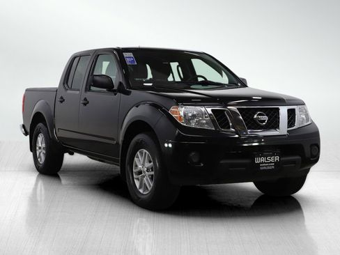 Used 2019 Nissan Frontier SV image 7