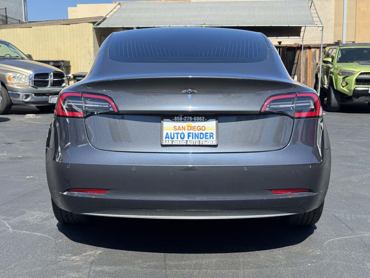 Used 2019 Tesla Model 3 RWD image 11