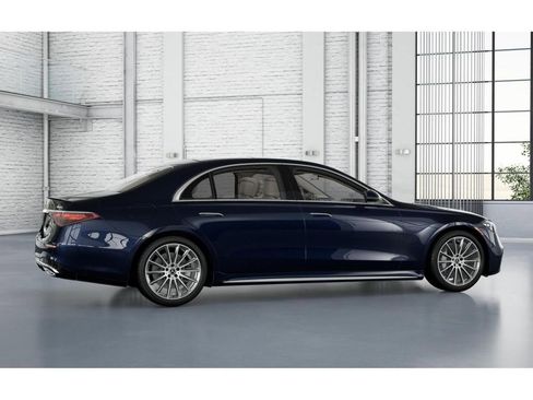 New 2026 Mercedes-Benz S 580 4MATIC Sedan image 18