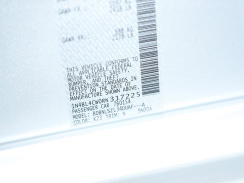 Used 2024 Nissan Altima 2.5 SR w/ SR Premium Package image 22