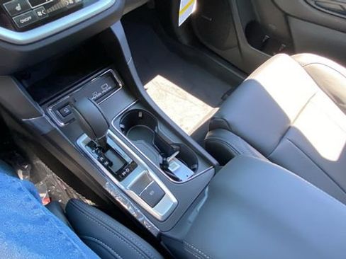 New 2026 Subaru Ascent Limited AWD/4WD image 23