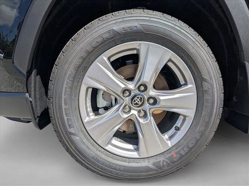 Certified 2025 Toyota RAV4 XLE w/ Convenience Package image 10