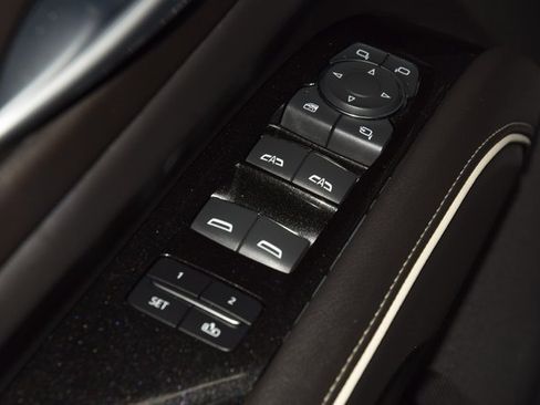 Used 2023 Cadillac Escalade Sport w/ LPO, ONYX Package image 54