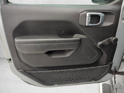 Used 2023 Jeep Gladiator Sport w/ Trailer Tow Package image 7