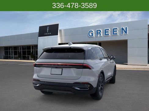 New 2026 Lincoln Nautilus Premier AWD/4WD image 8