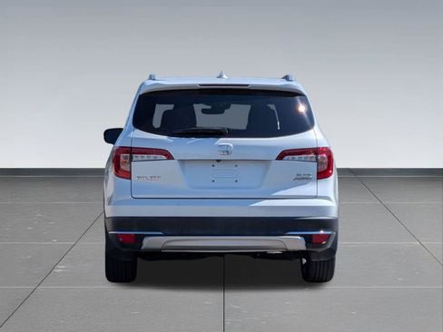 Used 2020 Honda Pilot Elite image 4