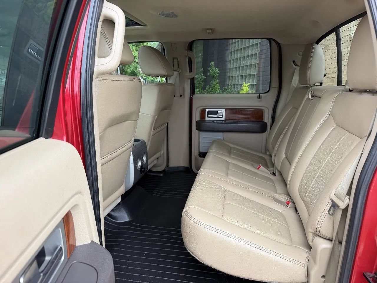 Used 2010 Ford F150 Lariat AWD/4WD image 41