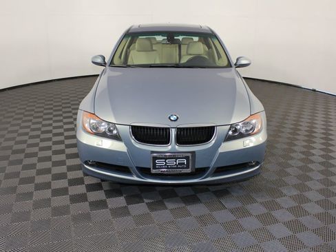 Used 2006 BMW 325xi Sedan image 2