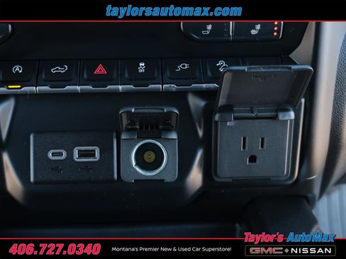 Used 2019 Chevrolet Silverado 1500 LT Trail Boss AWD/4WD image 19