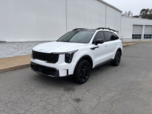Used 2024 Kia Sorento SX image 9