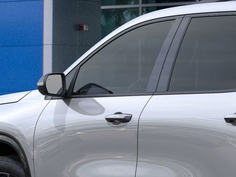 New 2026 Chevrolet Traverse RS image 12