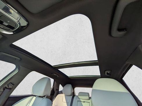 Used 2025 Hyundai Tucson Limited image 14