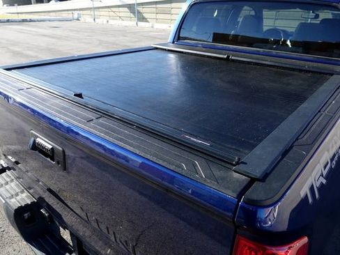 Used 2014 Toyota Tundra Limited image 19