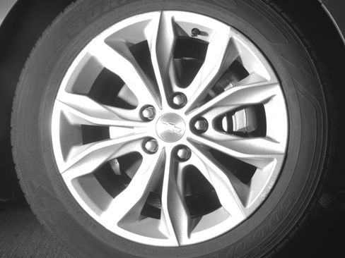 Used 2024 Chevrolet Malibu LT FWD image 20