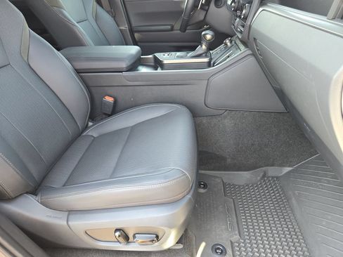 Certified 2025 Lexus GX 550 AWD/4WD image 14